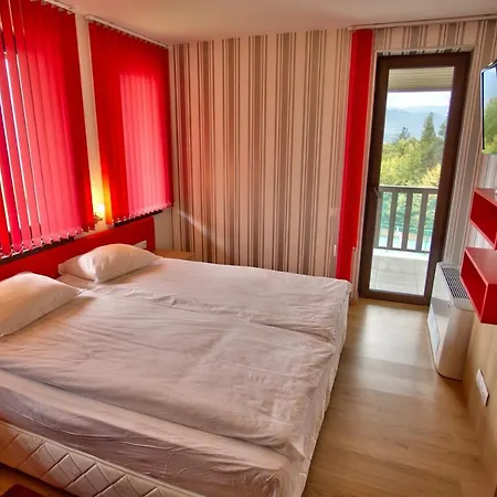 Eta Villa Apriltsi (Lovech)