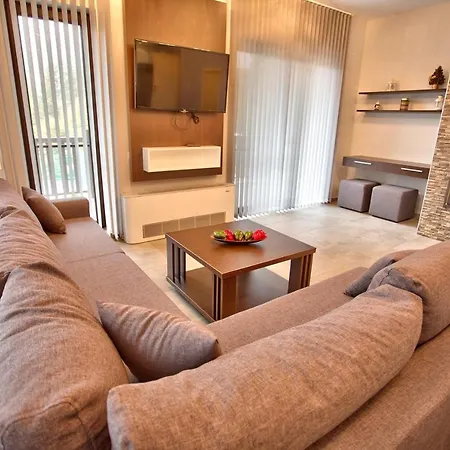 Villa Eta Apriltsi (Lovech)