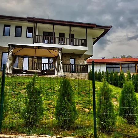Villa Eta