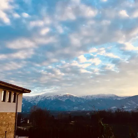 Eta Villa