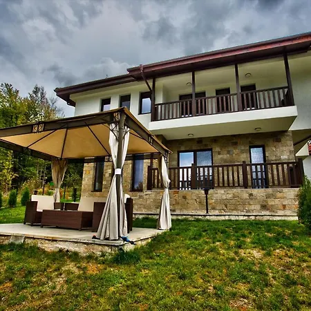 Eta Apriltsi (Lovech)